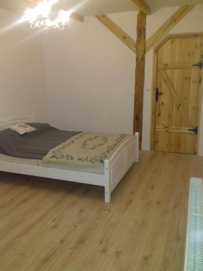 Izdebka W Zaciszu Bed and Breakfast Czarna Dabrowka Eksteriør billede